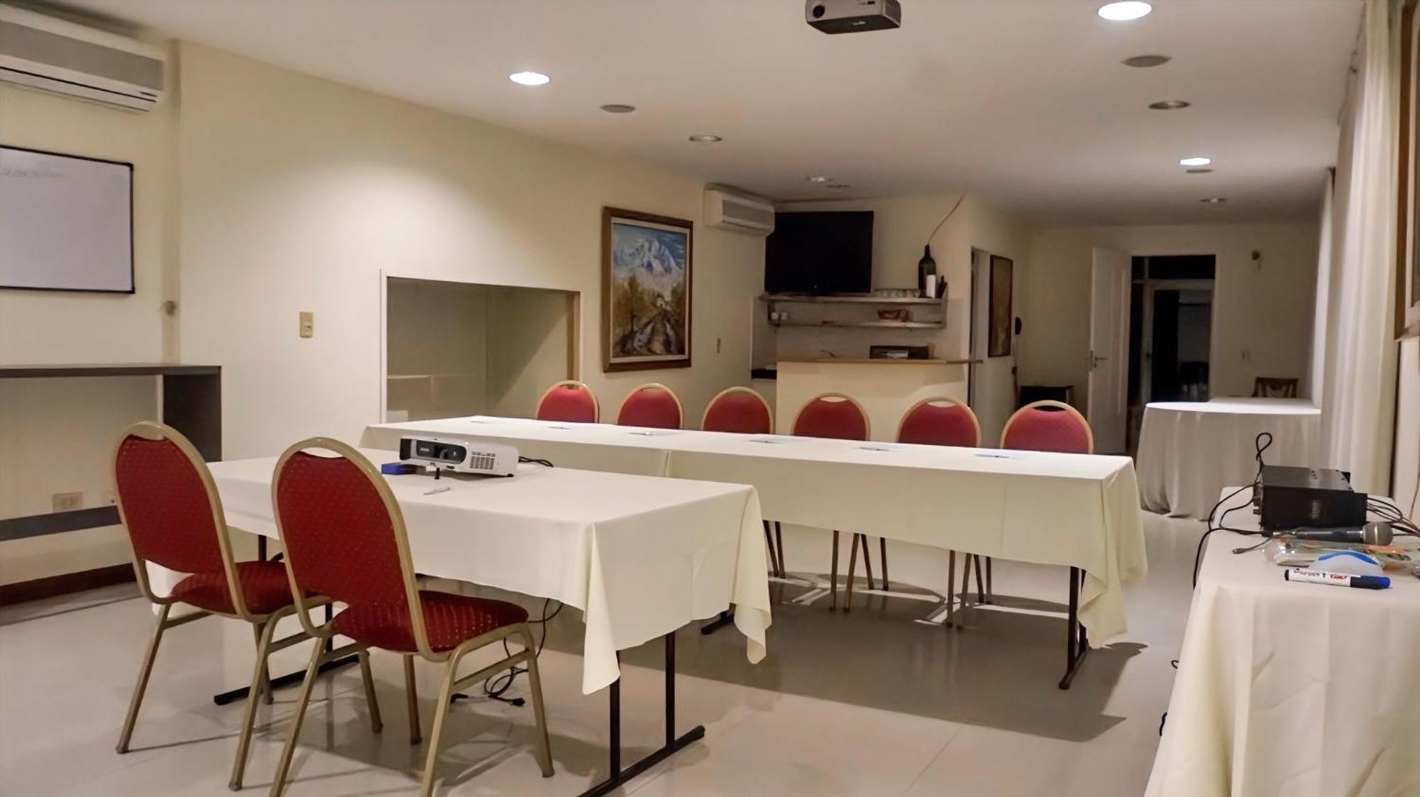 Cóndor Apart-hotel 3*