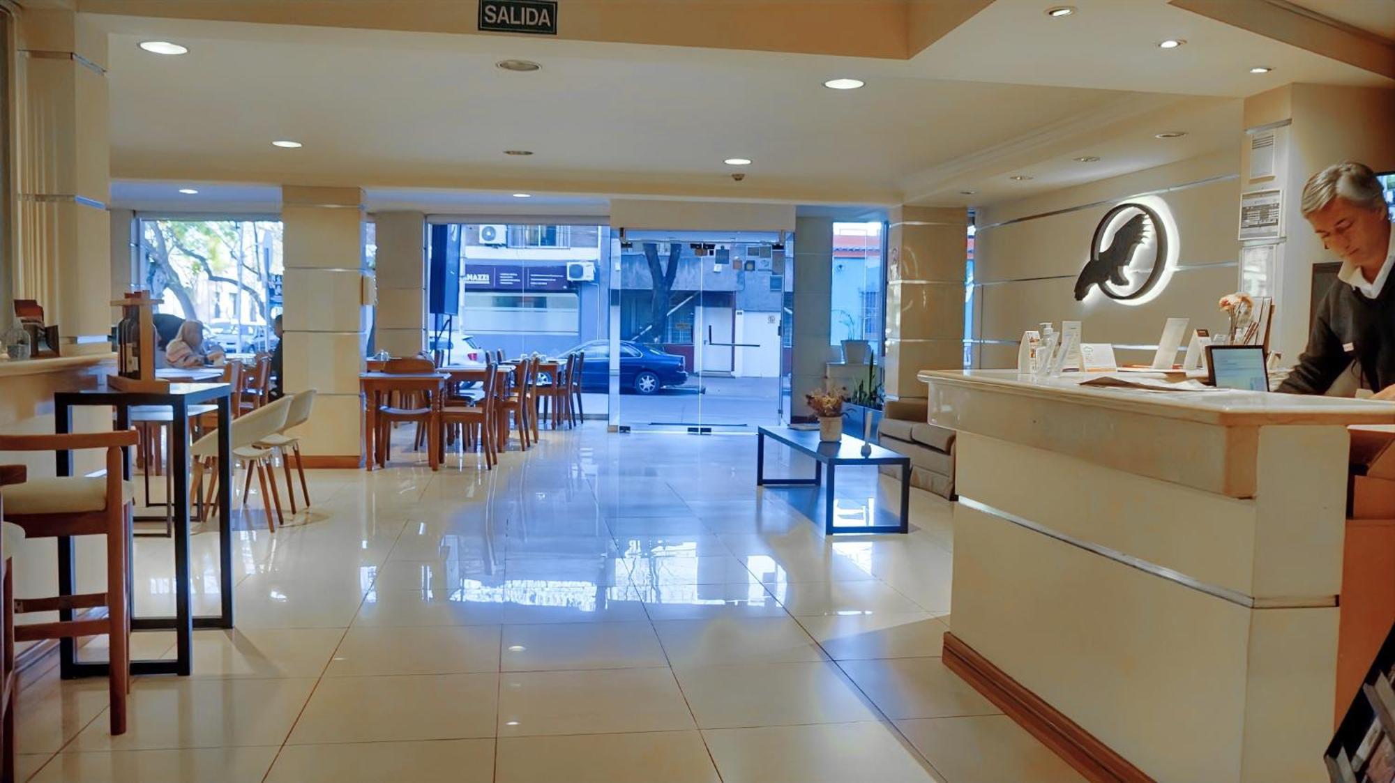 Condor Aparthotel Mendoza